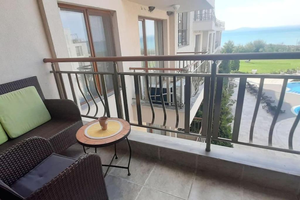 Apartments In Diamond Beach Burgas City Exterior foto
